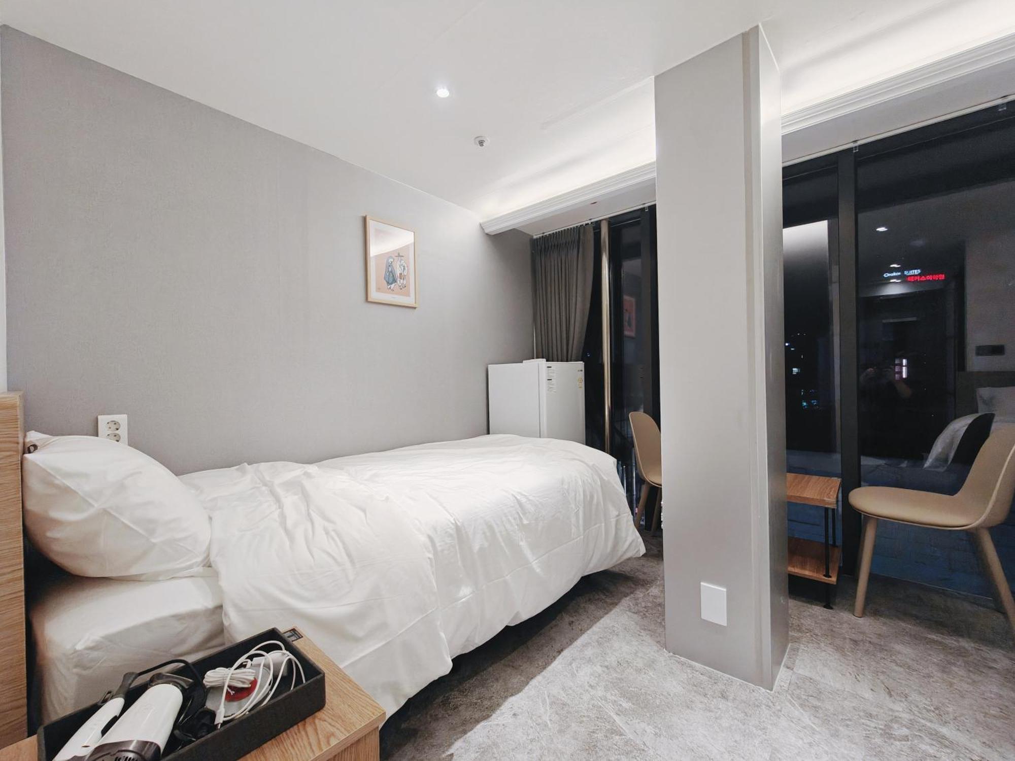 L Hostel سيول المظهر الخارجي الصورة