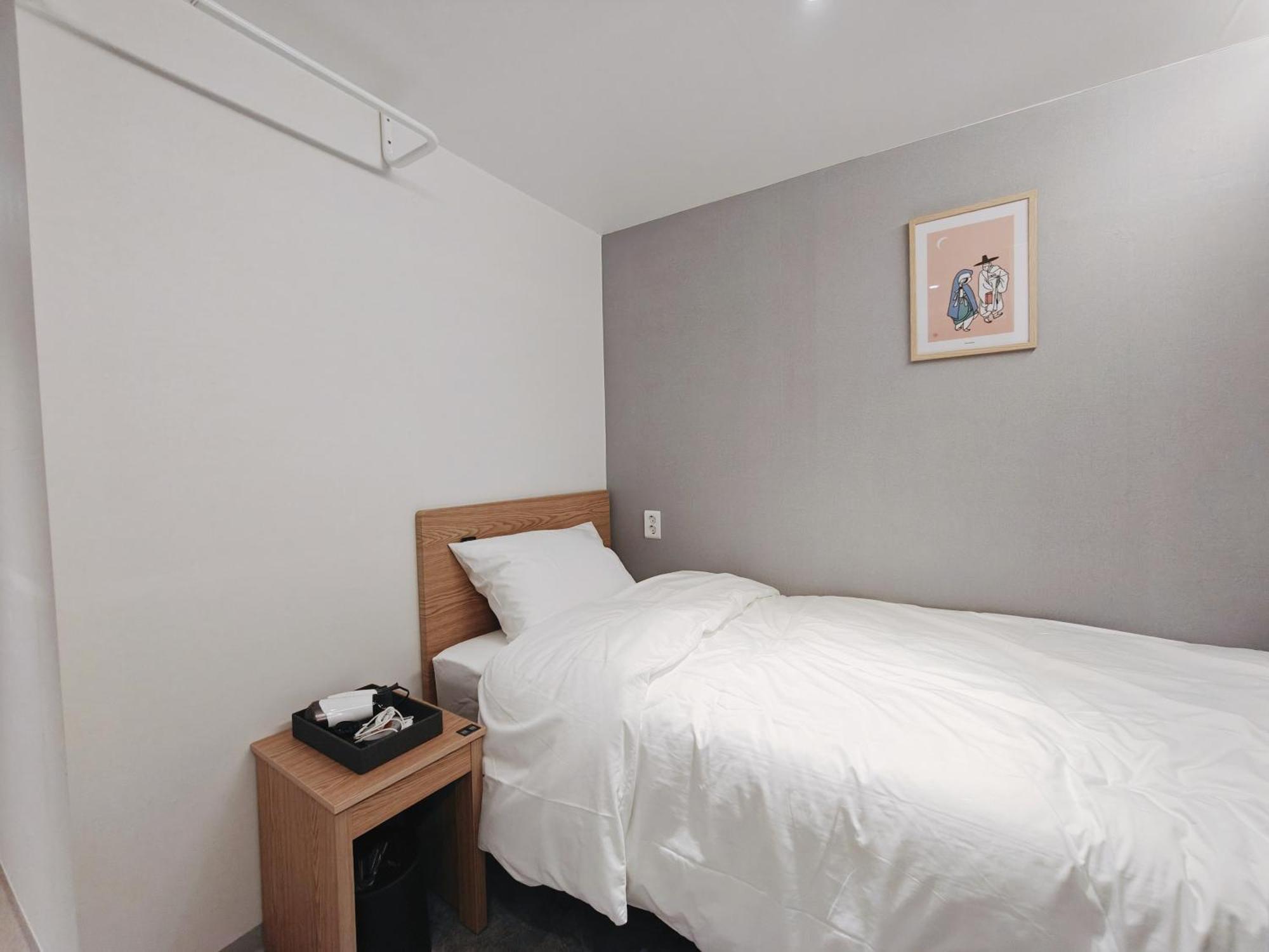 L Hostel سيول المظهر الخارجي الصورة