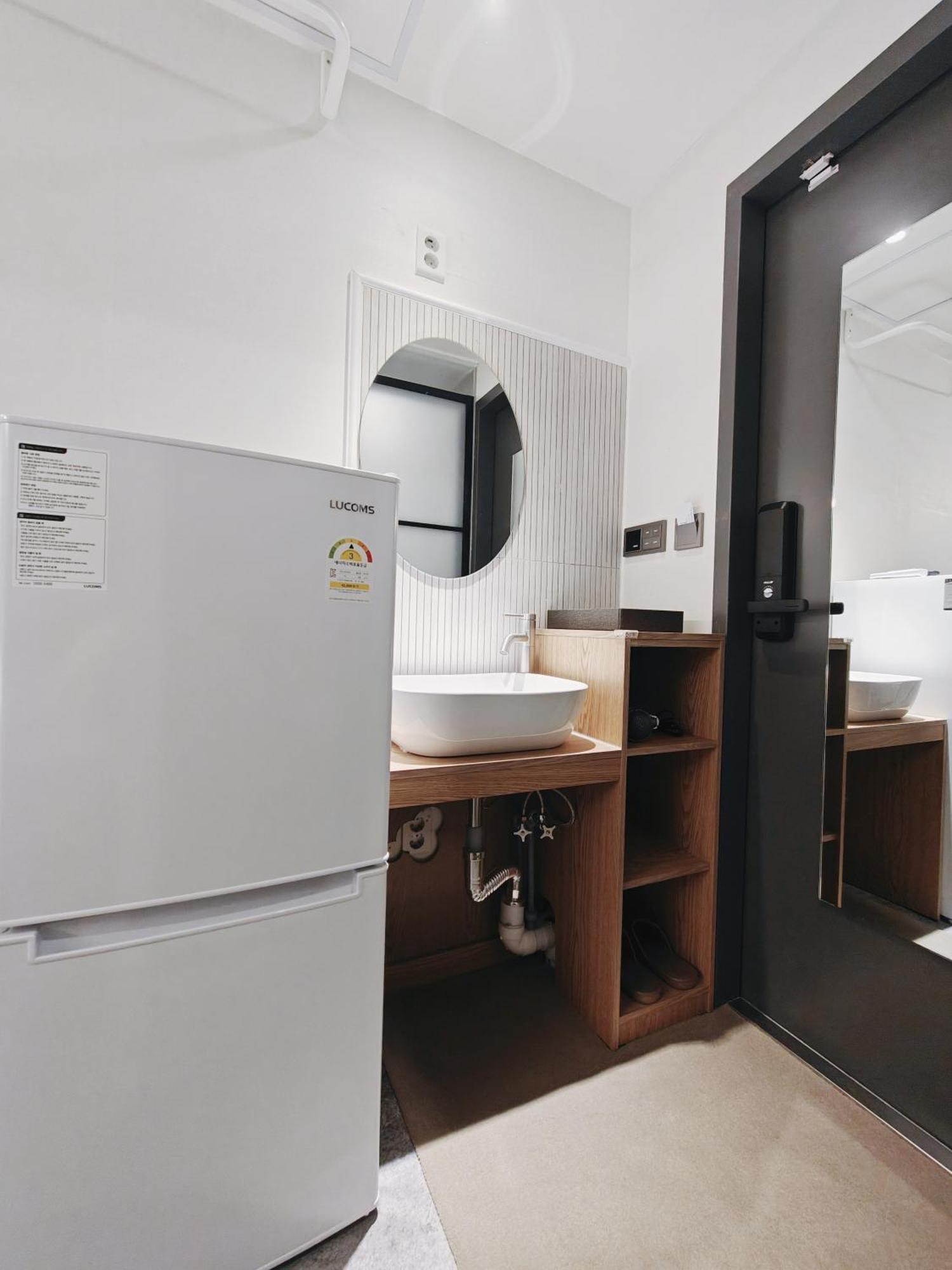 L Hostel سيول المظهر الخارجي الصورة